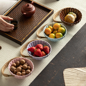 Corbeille à fruits en céramique avec poignée, bol en porcelaine, plat à collation portable pour la maison - Product Image 2