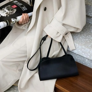 Premium Quality Genuine Leather Shoulder <b>Bag</b> For Ladies Spacious Compartments And Stylish Indian Supplier - Product Image 2