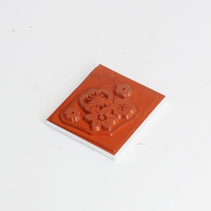 Moldes de Silicona Personalizados de Alta Calidad con Logotipo Estampado en Caliente - Product Image 6