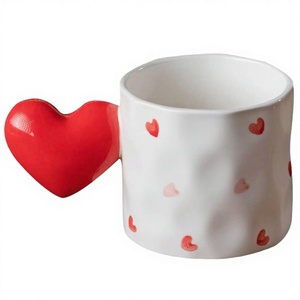 Tazza da Caffè in Ceramica Monouso Creativa, Design Moderno, Simpatico Motivo a Cuore, Lavabile in Lavastoviglie, Adatta al Microonde, Regalo per il Caffè del Pomeriggio - Product Image 4