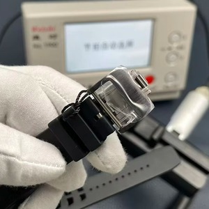 Reloj de Hombre Mecánico Automático con Diseño Nocturno, Estuche con Aspecto de Carbono Totalmente Negro, Esqueleto, Luminoso, Deportivo, a la Moda, Nueva Tendencia - Product Image 5