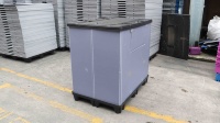 Boîte en plastique solide emballage palette en plastique conteneur avec roue