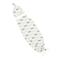Couverture d'emmaillotage personnalisée écologique 200TC toutes saisons avec bonnet noué pour nouveau-né, cadeau de naissance, sac de couchage extensible avec lettres pour bébé