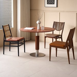 Mesa <span class=keywords><strong>de</strong></span> Comedor <span class=keywords><strong>de</strong></span> Madera Maciza Estilo Vintage con Estructura Metálica, Personalizable para Apartamentos Pequeños, Uso Doméstico, Casas <span class=keywords><strong>de</strong></span> Huéspedes, Cafeterías y Salones <span class=keywords><strong>de</strong></span> Té - Product Image 4