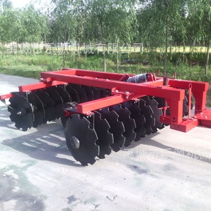 Arado de Discos Hidráulico Remolcable de 3.4M Rojo para Cultivo de Tierras, Preparación del Suelo, Deshierbe y Labranza - Product Image 1