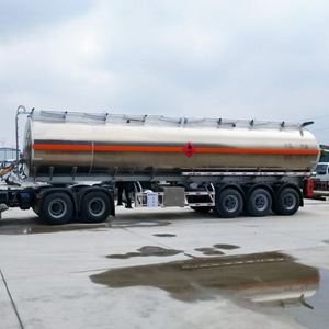 Camion de pétrole semi-remorque en acier de 46 mètres cubes - Product Image 5