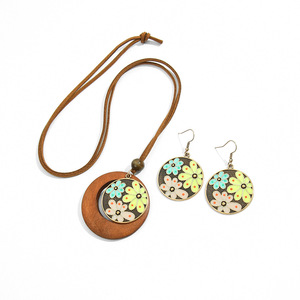 Conjunto de Joyería Bohemia, Collar y Aretes de Resina Floral, Accesorio de Moda para Mujer para Fiestas - Product Image 5