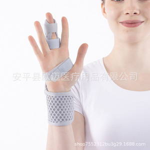 Attelle de doigt pour fracture, entorse ou fixation des doigts index et majeur, attelle de tendon du petit doigt, manchon de protection pour doigt - Product Image 3