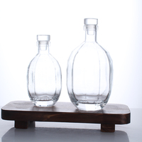 Vente en gros 250ml 400ml 500ml Vin Vodka Whisky Liqueur Bouteille de boisson en verre avec bouchon en verre