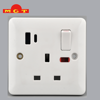 Prise murale multifonction 13A personnalisée OEM avec port USB Type-C à charge rapide, interrupteurs à prise murale en gros
