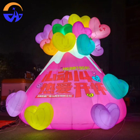 Décoration gonflable personnalisée en forme de cœur volcanique lumineux et coloré, grand modèle Chenghuang pour centres commerciaux et espaces extérieurs