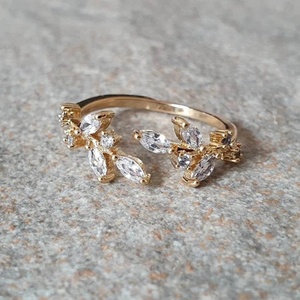Anillo de Compromiso de Plata 925 con Moissanita, Joyería para Hombre, Corte Redondo, Engaste de Puntas, Chapado en Oro, Certificado por Terceros, Talla Personalizada - Product Image 5