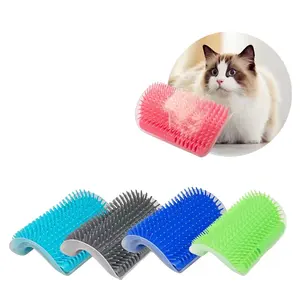 Venta caliente PP Self Grooming Brush para gatos Esquina de pared Masaje Peines para gatos Cepillo Rascador de esquina Frotar Suministro para mascotas