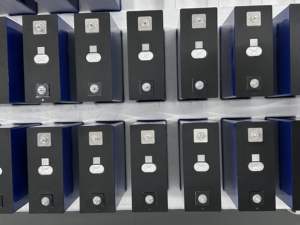 12000 döngü lityum iyon piller Hthium 280Ah 3.2V Lifepo4 pil elektrikli tekerlekli araba aküsü için - Product Image 2