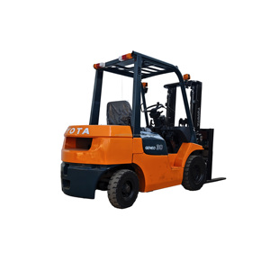 Chariot élévateur diesel Toyota 7F30 d'occasion, avec composants moteur essentiels, d'origine japonaise, 3, 5, 7 tonnes, pour les industries agricoles, à vendre - Product Image 1