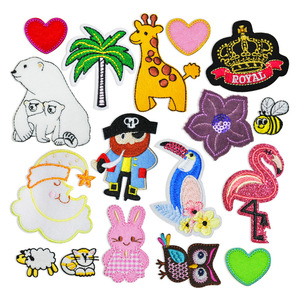 Patchs thermocollants animaux de dessin animé, décoration de vêtements DIY, en stock, personnalisation prise en charge, approvisionnement en gros OEM - Product Image 1