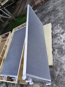 เครื่องแลกเปลี่ยนความร้อนแบบครีบอะลูมิเนียม3003พร้อมพัดลมสำหรับเครื่องระเหยน้ำคอนเดนเซอร์และเครื่องทำความเย็นด้วยอากาศ - Product Image 4