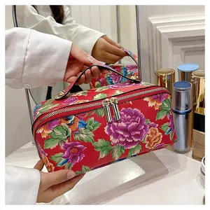 Stylish Flower Makeup Bag Luxury Custom Pu Leather Cosmetic Pouch For Women Outdoor Travel With Handle Floral Make Up Case