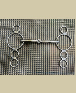 Bocado para Caballo de Acero Inoxidable Resistente a la Corrosión para Control, Entrenamiento y Suministros de Equipo de Establos - Product Image 1