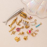 D425 Ins Hot Fish Charm Pendentif En Acier Inoxydable avec Perles De Cristal Plaqué Or 18 carats Charme Collier Pendentif Bijoux Résultats