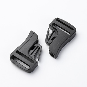 Hebilla de plástico de liberación lateral de 32 mm de diámetro interior, duradera y ajustable para bolsos y cascos - Product Image 3