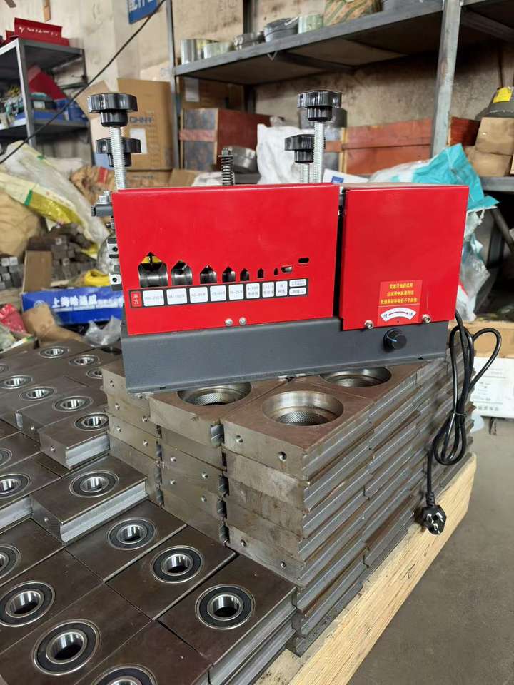 Scrap Wire Stripper Machine 0.5-28mm 200kg/h Labor Saving Copper Cable ...