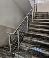 Système de poteau de garde-corps de câble métallique de conception simple de BNS facile à installer balustrade d'escalier de tuyau d'acier inoxydable