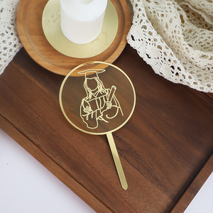 ท็อปเปอร์เค้กอะคริลิค ลายน้ำผึ้งและความหวาน สำหรับตกแต่งเค้กทรงกลมในช่วงรับปริญญา - Product Image 4