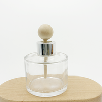 Bouteille diffuseur d'arômes en verre 50ml/100ml avec bouchon à vis, estampage à chaud, couleur personnalisée et bois