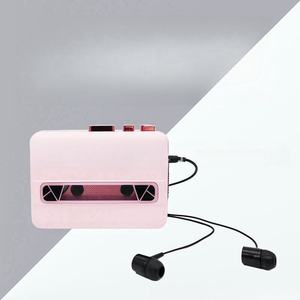 Lecteur de cassette rose rétro avec haut-parleur intégré, appareil audio portable vintage pour l'apprentissage à domicile - Product Image 6