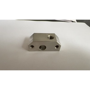 خدمة تصنيع حسب الطلب لقطع دقيقة مصنعة بتقنية التحكم الرقمي بالحاسوب بمعايير عالية - Product Image 4