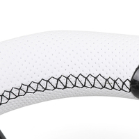 Volant en cuir blanc semi-perforé en fibre de carbone pour BMW F10 F20 F30 M3 F80 M4 F82 M2 F87 M5 F90 M6 F06 F12 F13 E90 E92