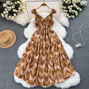 ZT1261 French sweet flying sleeve halter dress Women's design sense print slim mid-length peplum holiday dress