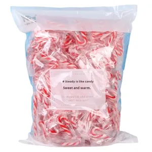 Boîte cadeau de Noël rouge et blanche de 2 kg de sucettes et de cannes en sucre rouges, blanches et vertes aux saveurs fruitées, collations de loisirs - Product Image 5