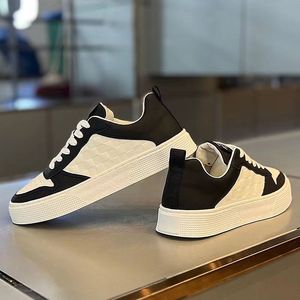 Baskets blanches pour hommes Printemps 2025 – Respirantes, antidérapantes, durables, sportives, décontractées, à lacets, tige en PU – Tendance mode, polyvalentes et populaires - Product Image 4