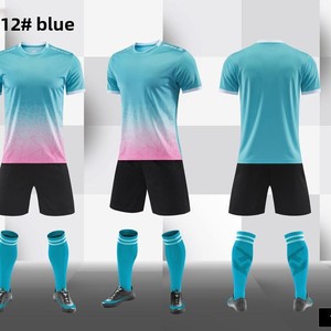 Ensemble d'uniformes de football professionnels Dry Fit pour hommes – Maillot de football haute performance, tenue d'entraînement athlétique, maillot de match léger - Product Image 4