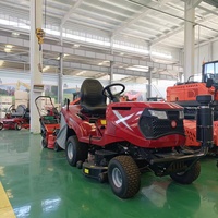 Tondeuse autoportée à essence 23 CV avec transmission hydrostatique, système de broyage multicoupe, démarrage électrique, siège confortable et éclairage LED
