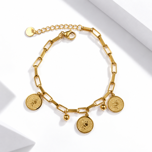 Pulsera de Eslabones con Dijes de Monedas, Acero Inoxidable, Baño de Oro al Vacío de 14K, Color Dorado - Product Image 1