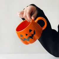 Logo personnalisé vente en gros grande capacité Halloween Festivals mignon citrouille forme tasse cadeau personnalisé tasse en céramique pour cadeau