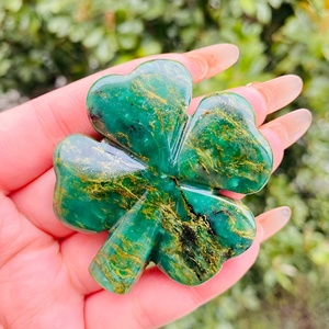 Carved Green Jade Four <b>Leaf</b> Clover Figurine Crystal Carvings Emerald Clover Feng Shui Home Decoration - Product Image 5