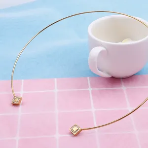 ปลอกคอสแตนเลสประดับเซอร์คอนทรงสี่เหลี่ยมสำหรับผู้หญิง - Product Image 3