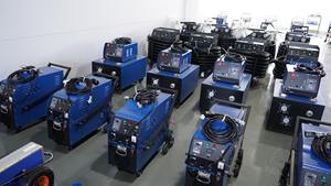 เครื่องทำความสะอาดท่อลมระบบ HVAC แบบหุ่นยนต์ ผลิตในจีน พร้อมกล้องและแท็บเล็ตสำหรับระบบ HVAC - Product Image 4