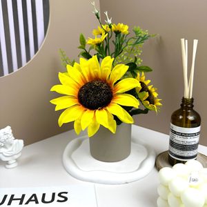 Plante artificielle en pot de tournesol de la collection Fuyu, fleur en soie faite à la main, décoration pour salon, entrée, table basse - Product Image 3