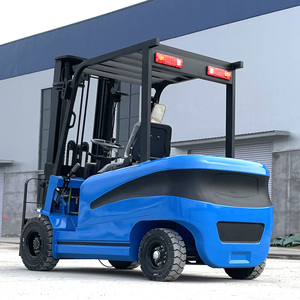 Kostenloser Versand Elektro-Gabelstapler Vierrad 1 Tonne 1,5 Tonnen 2 Meter Hubhöhe Batteriebetriebener Lade- und Entladegabelstapler - Product Image 2