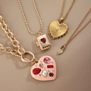 Collana in Acciaio Inossidabile all'Ingrosso per San Valentino, Ciondolo a Forma di Cuore con Lucchetto Dorato, Gioielli di Moda per Donne - Product Image 1