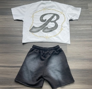 Completo da Uomo 2 Pezzi: T-Shirt e Pantaloncini in Spugna Traspirante con Stampa DTG, Abbinamento Streetwear, Maglietta Grafica in Cotone Pesante - Product Image 6
