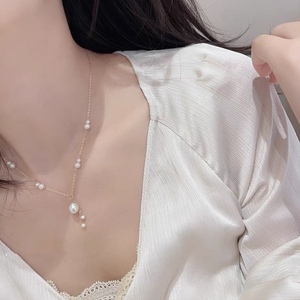 Collier en perles naturelles rétro français romantique de haute qualité, enveloppé d'or, accessoire de mode pour le quotidien - Product Image 4