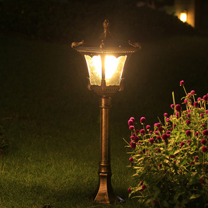 Klassieke Tuinpaallamp Op Maat Gemaakte Kleur Ip44 Waterdichte Vintage Licht Buitenpilaarlamp Met Ce-Certificaat - Product Image 3