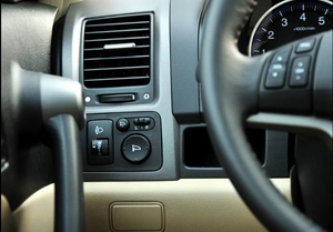 Honda <span class=keywords><strong>CRV</strong></span> SUV Japonesa de Gasolina Usada <span class=keywords><strong>2010</strong></span>-2014 a <span class=keywords><strong>Precio</strong></span> Económico, Automática con Tracción AWD de Segunda Mano, Vehículo de 5 Puertas y 5 Asientos - Product Image 3