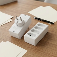 Adaptador de Tipo Alemán con 4 Tomas y Protección Infantil, 2300W 4X2.5A(10A) 250V~, Material de PC, Blanco, Enchufe Schuko Europeo